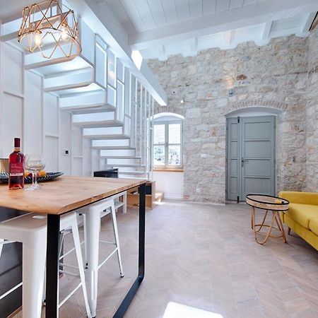 Studio Apartment Vicencina فيس المظهر الخارجي الصورة
